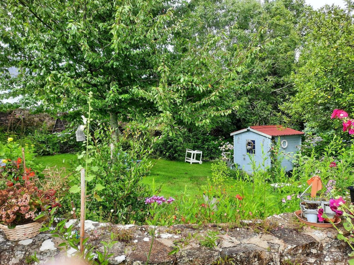 Maison Accueillante A Cleden-Cap-Sizun Avec Jardin Clos エクステリア 写真